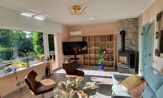 Aegidienberg House | Willa Woiperdinger