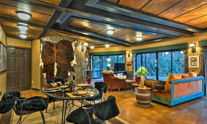 Hillsboro Apartment | Willamette Valley Apt - Surrounded by Wineries!