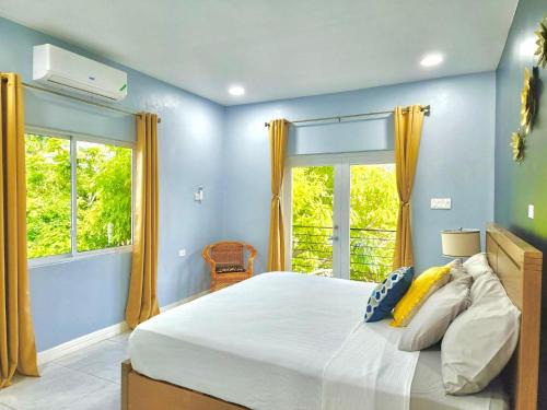 West End Apartment | Williams Manor