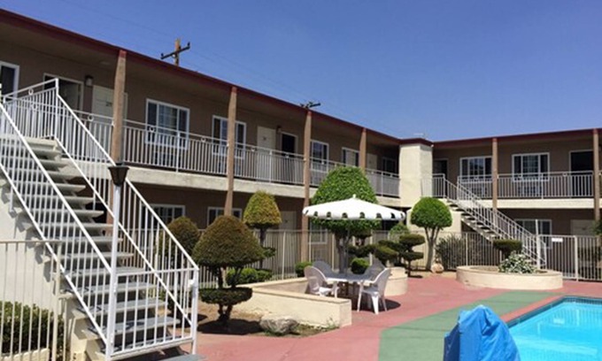 Fullerton Hotel | Willow Tree Lodge