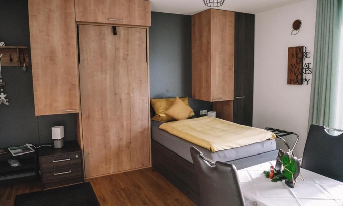 Hatzenbuhl Apartment | Willy´s Ferienzimmer im Tabakdorf Hatzenbühl