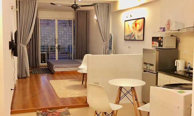 Trang Tien Apartment | Wind Chimes Hideaway - Apartment In Central Hanoi