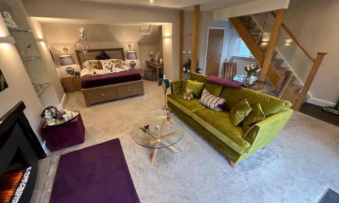 Windermere Hotel | Windermere Boutique Hotel Spa Suites & Hot Tubs