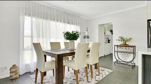 Shepparton House | Windsor Castle