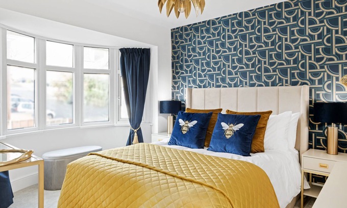 Iverley House | Windsor House Classy/Modern & close to town