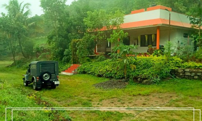Maraiyur House | Windy Ridge Farm House Kanthalloor