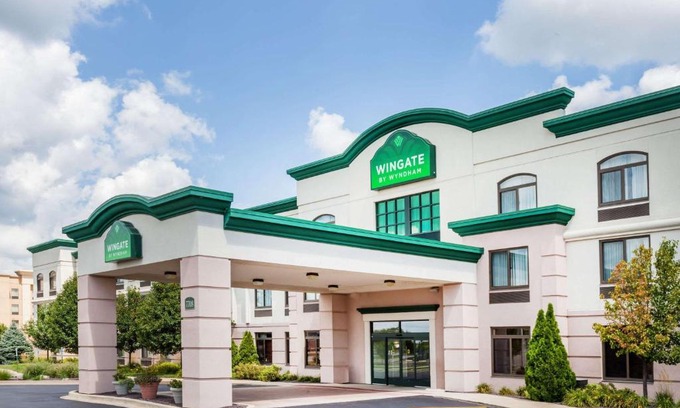 Orange Prairie Hotel | Wingate by Wyndham Peoria - Complimentary Area Shuttle