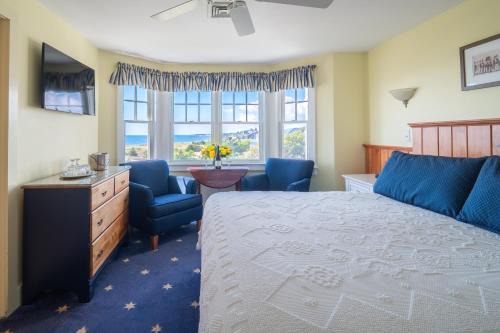 Harwich Port Hotel | Winstead Beach Resort