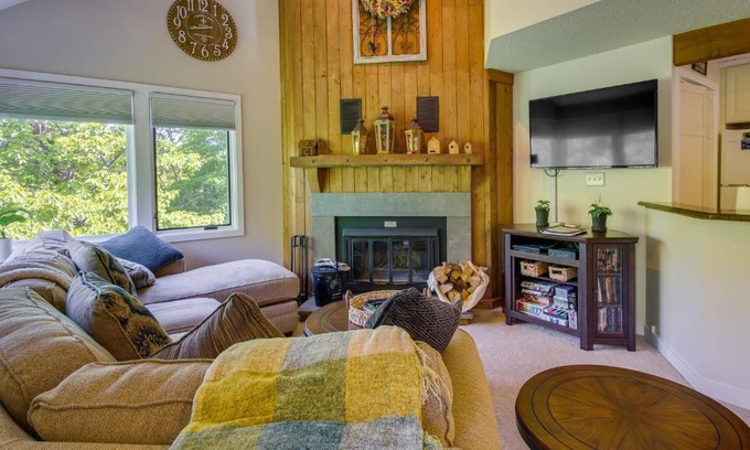 Nellysford Apartment | Wintergreen Resort Vacation Rental with Pool Access!