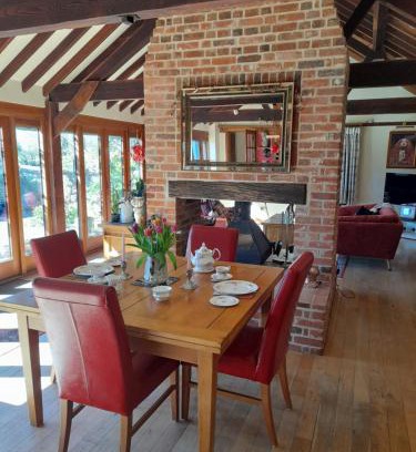Harleston Bed & Breakfast | Wisteria Barn