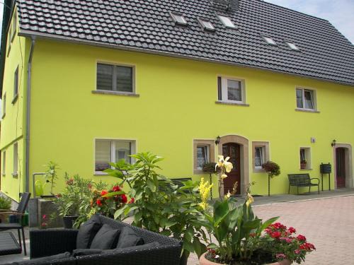 Lichtenhain Apartment | Wohnung in Lichtenhain beim Böhmischen Park
