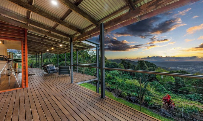 Wolvi House | Wolvi Mountain Retreat - Ocean views & Fireplace