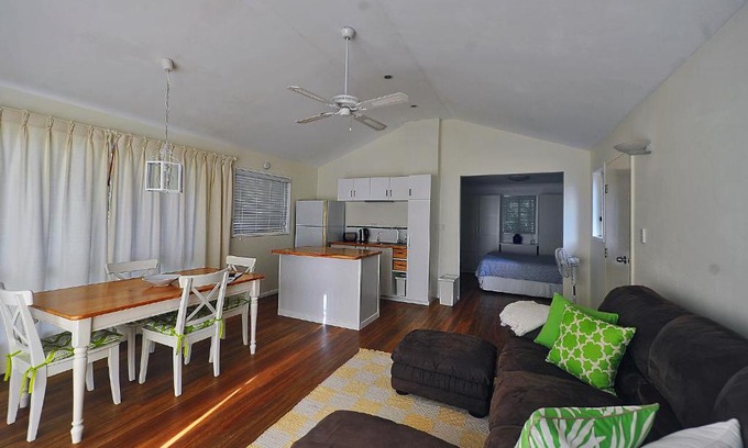 Wondai Bed & Breakfast | Wondai Hideaway Apartment