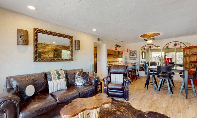 Carefree Condo | Wonderful condo with pool, fireplace, W/D, & grill - golf nearby