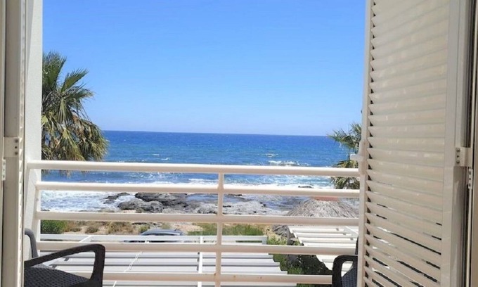 Cala Panizo Ski Chalet | WONDERFUL HOUSE IN FRONT OF THE SEA