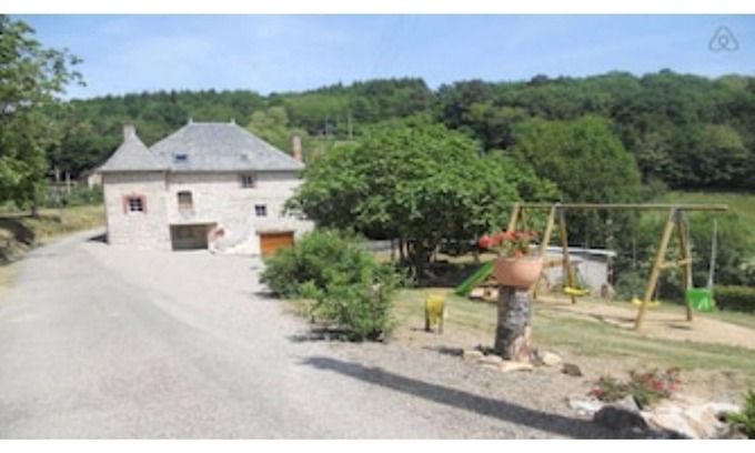 Altillac House | Wonderful house in the heart of Corrèze with swimming pool tennis games area