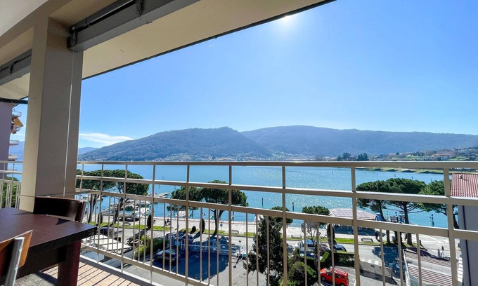 Sarnico Apartment | Wonderful lake view apartment on Lake Iseo in Sarnico, near Bergamo