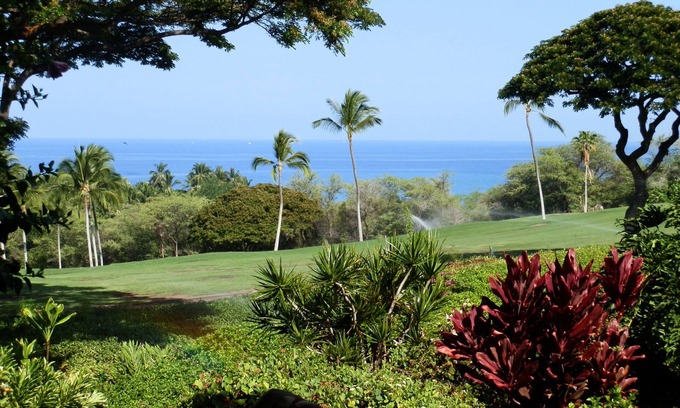 Keauhou Condo | Wonderful Ocean View –Totally Renovated-On Golf Course