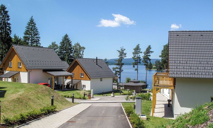 Lojzova Paseka House | Wonderful private villa for 4 guests with TV, terrace and pets allowed