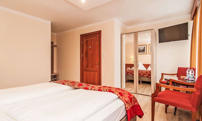 Achenkirch House | Wonderful private villa for 36 guests with WIFI, TV, terrace and parking