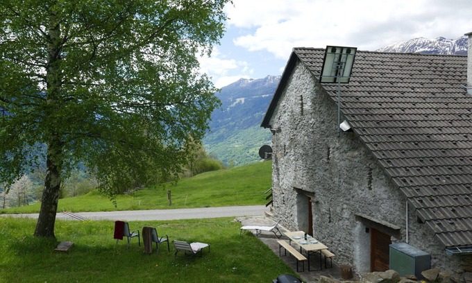 Blenio House | Wonderful private villa for 4 guests with WIFI, TV, pets allowed, panoramic view and parking