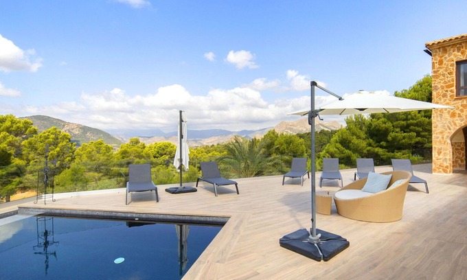 Finestrat Villa | Wonderful private villa for 9 people with private pool, A/C, WIFI, TV and patio
