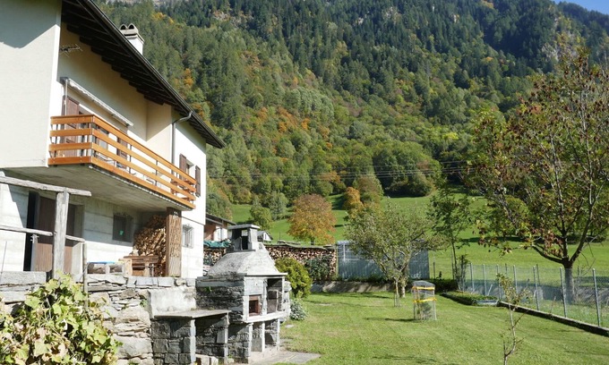 Olivone House | Wonderful private villa for 4 people with WIFI, TV, balcony and parking