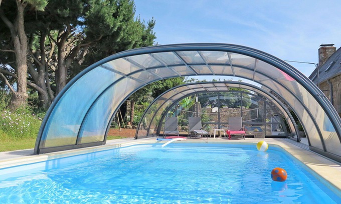 Ploumilliau House | Wonderful private villa for 5 people with WIFI, pool, TV, terrace and parking