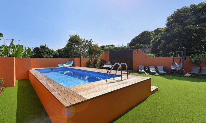 Arucas House | Wonderful private villa for 10 guests with private pool, WIFI, TV and patio