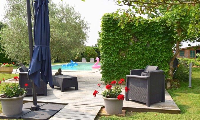 Brax Villa | Wonderful private villa for 6 people with private pool, WIFI, TV, patio and parking