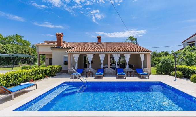 Filipana House | Wonderful private villa for 6 people with A/C, private pool, WIFI, TV and terrace