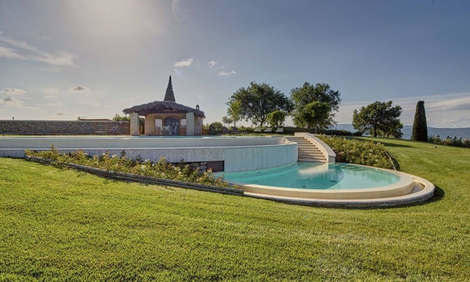 Arezzo Villa | Wonderful private villa with A/C, WIFI, private pool, TV, patio, panoramic view and parking