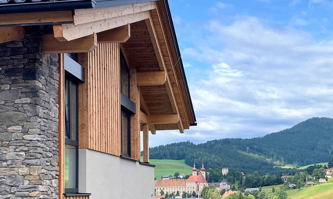 Sankt Lambrecht House | Wonderful ski in-ski out lodge with sauna