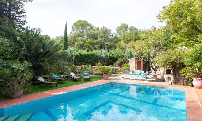 Cuers House | Wonderful villa for 4 guests with A/C, WIFI, private pool and TV