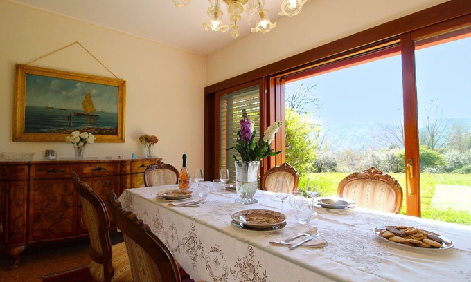 Monfumo Villa | Wonderful villa for 4 people with hot tub, WIFI, pool, TV, patio, pets allowed and parking