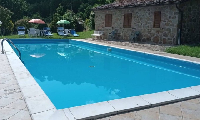 Volerrano Villa | Wonderful villa for 7 people with pool, WIFI and parking