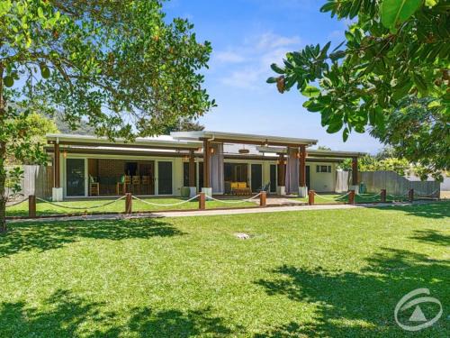 Wonga Beach House | Wonga Belle Beach House