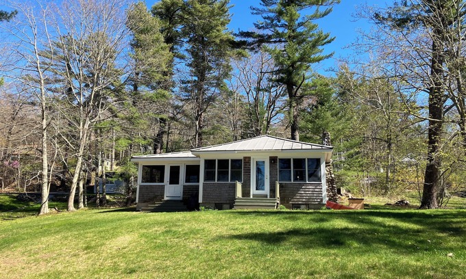 Sebascodegan Island Cottage | Woodbine Cottage, The Heart Of Harpswell