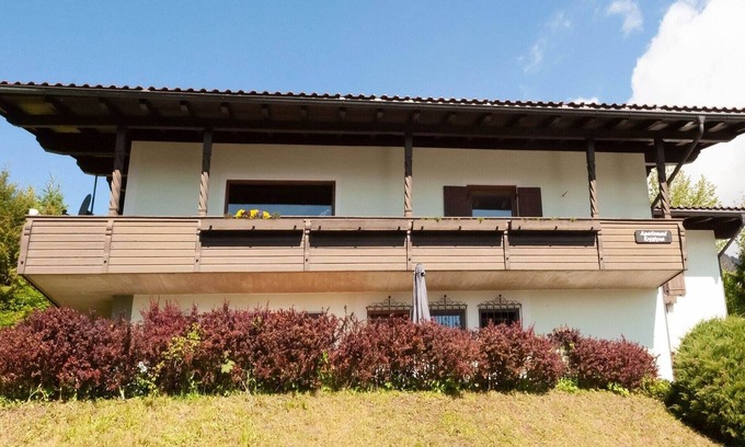 Sankt Johann in Tirol Apartment | Wooden apartment in St Johann in Tirol with a terrace