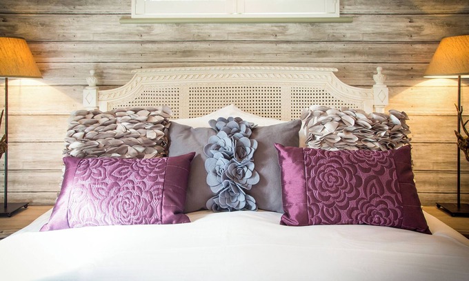 Dukeries Mill Ski Chalet | Woodland Escape 1 Bed