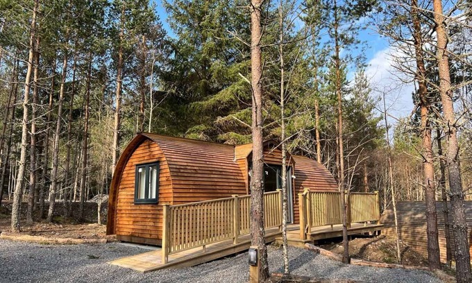 Tomintoul Cabin | Woodland Lodge in the heart of Scotland