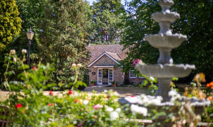 Clapham Hotel | Woodland Manor Hotel