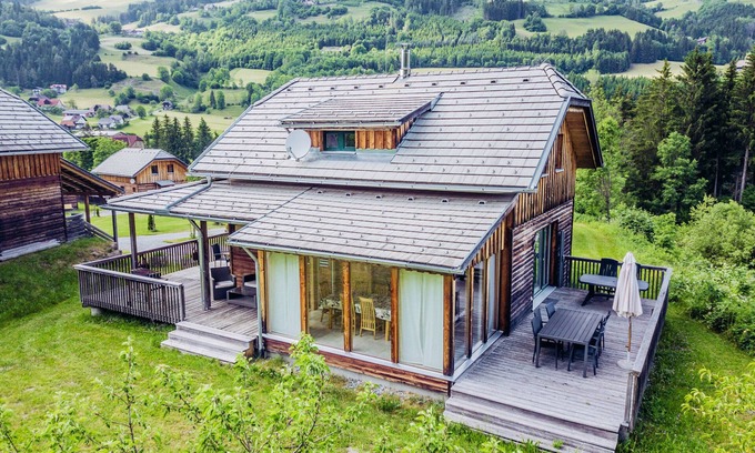 Sankt Georgen am Kreischberg Ski Chalet | Woody 12 - with sauna & 2 cozy terraces