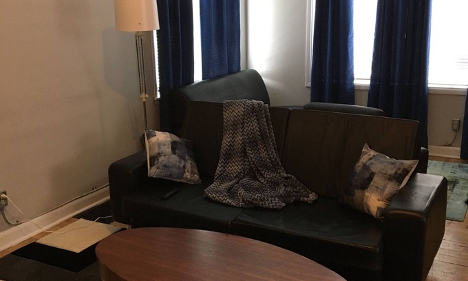 Thunder Bay Apartment | Work Life! 1 bedroom in Historic Triplex