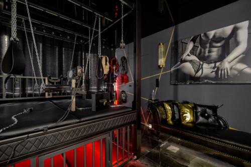 Reda Apartment | World Of Ecstasy - Apartament BDSM