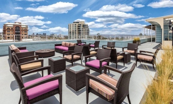 Park West Hotel | WorldMark Inn at the Park - Studio Queen