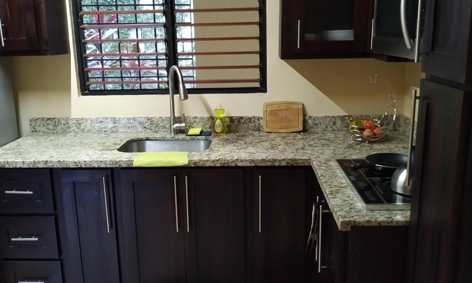 Barbican Apartment | WOW! Fast WiFi-Pool-Clean-Safe and Secure Parking
