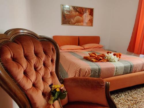 San Teodoro Apartment | Wow Home - 175 mq - posteggio privato - davanti porto traghetti - fino a 10 posti letto