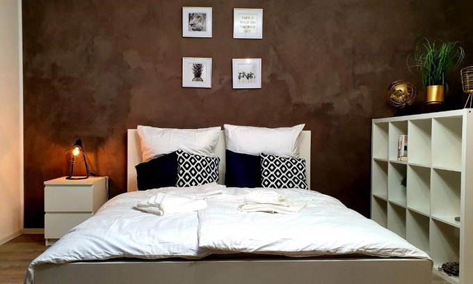 Mannheim City Centre Apartment | ☆WOW! Stylish Studio in Centre Near University☆