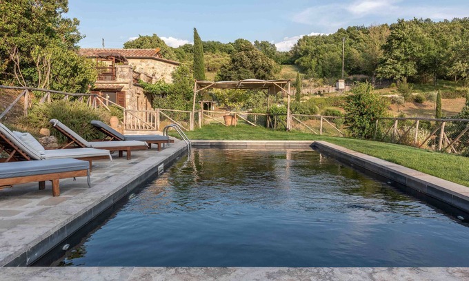 Castiglione d'Orcia Villa | WP RELAIS BORGO VIGNALUNGA, 46 HECTARES OF LAND IN THE HEART OF VAL D'ORCIA